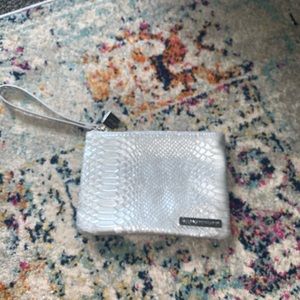 Rodan and Fields cosmetic bag.
